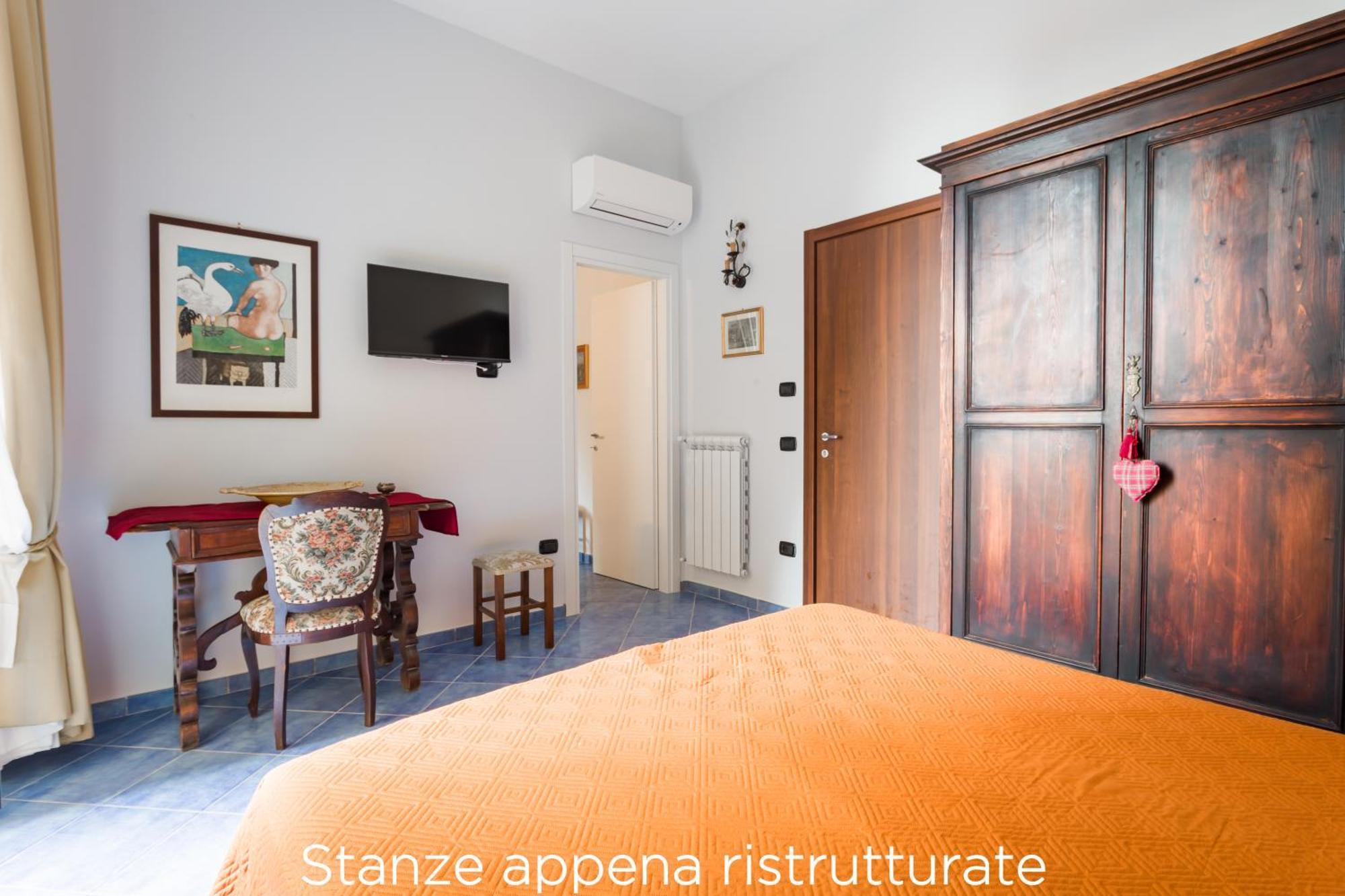 B&B Le Stanze Dei Mille Neapel Exterior foto